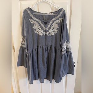 Indigo Blue Women’s 2XL Blue Lace Embroidered Bell Sleeve Blouse